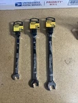 Dewalt Sae Combination Wrench 1/2'' 5/8 11/16. Fixed Price $40.00.