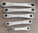 Vintage Craftsman Metric NO.9-4369 5-PC Box End Ratchet Wrench Set. Fixed Price $38.95.