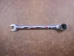 Kobalt Pro 90 5/16" Sae 338403 Switch Ratcheting Combination Wrench. Fixed Price $13.99.