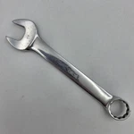 Vintage Snap-on Usa OEXM17 17MM Short Combo Combination Wrench Underline Logo. Fixed Price $9.95.