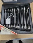 Snap-on OEXSM710B 10-PC Combination Wrench Set Metric Short. Fixed Price $220.95.