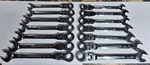 Gearwrench 85141 14PC Sae & Metric Flex-head Ratcheting Combination Set. Fixed Price $99.00.