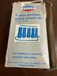 Vintage Ez-flo 5PC Plumbers Socket Wrench Set Recessed Valve Stem. Fixed Price $24.00.