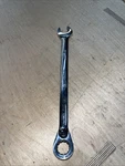 Snap-on Tools Usa 19MM Metric Reversible Ratcheting Wrench SOEXRM19. Fixed Price $49.99.