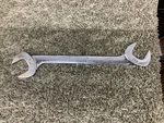 Snap On VS40 Way Angle Head Open End Wrench 1-1/4". Fixed Price $59.95.