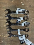 Craftsman Metric Stubby Combination Wrench Set 19MM-11MM. Fixed Price $30.00.
