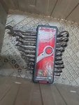 Husky 11 Pc Ratcheting Metric Combination Wrench Set - New # 1005 665 296. Fixed Price $29.95.