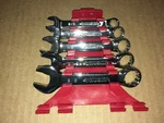 Husky Chrome Polished Combination Stubby Wrench Set Sae Standard 3/8-5/8. Fixed Price $10.00.