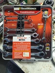 Gearwrench 8PC Metric Ratcheting Combination Set 8MM-18MM. Fixed Price $104.00.