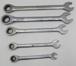 Pittsburgh Piece Ratcheting Combo Wrench Set Standard 9/16 5/8 1/2 3/8 & 5/16. Fixed Price $7.49.